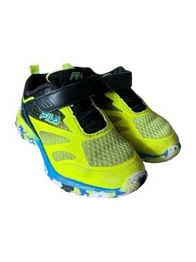 Fila boys Sneakers Size 8